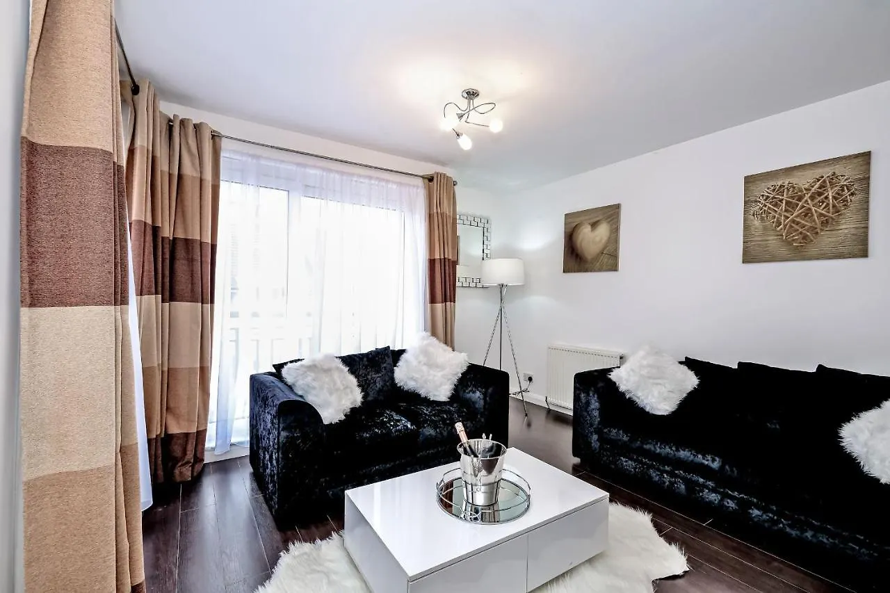 Orange Apartments - Kepplestone Aberdeen 0*,  United Kingdom